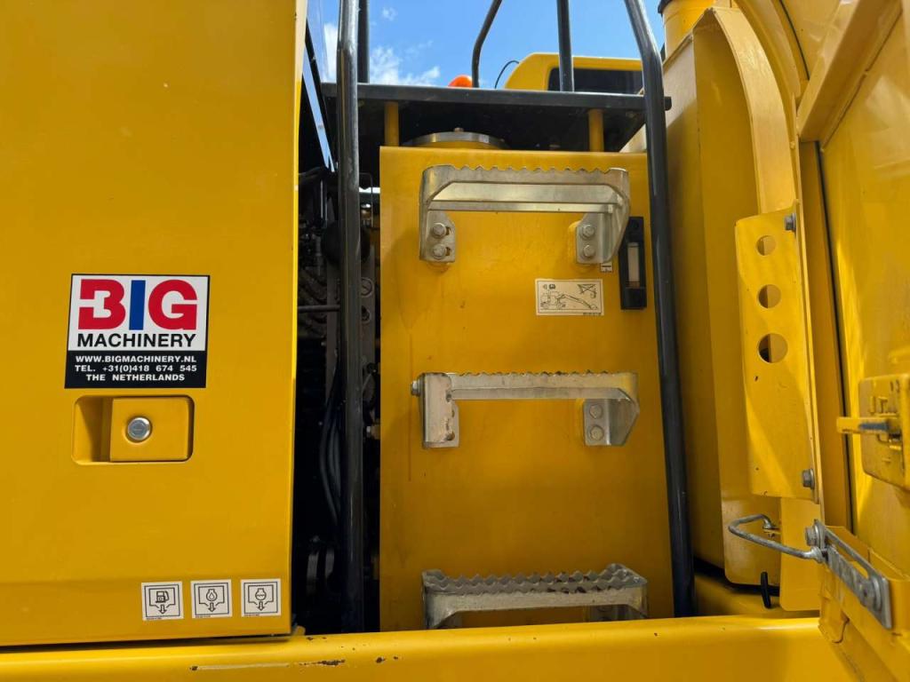 Komatsu PW180-11 Foto 23