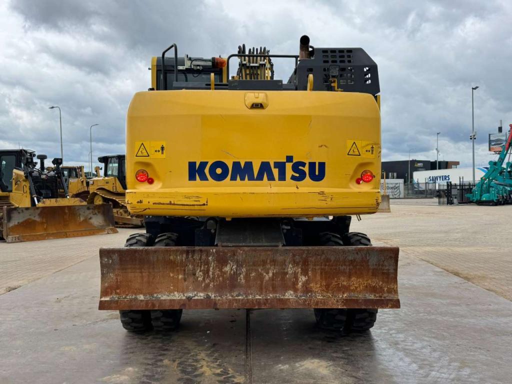 Komatsu PW180-11 Foto 4