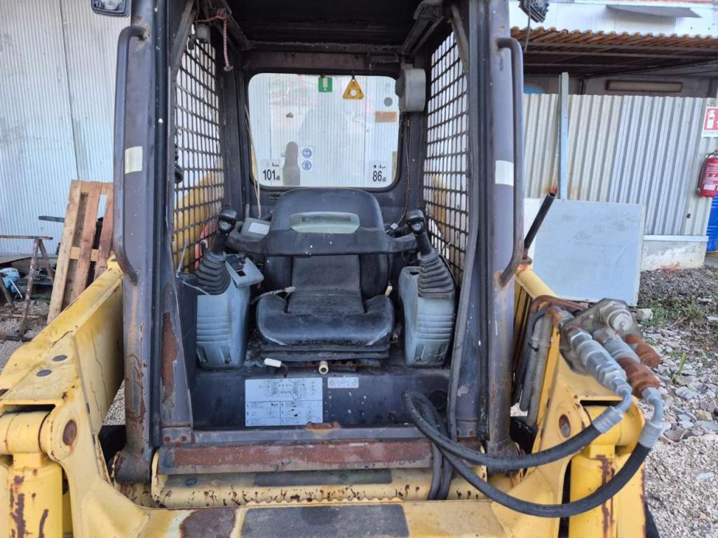 Komatsu SK714-2 Foto 6