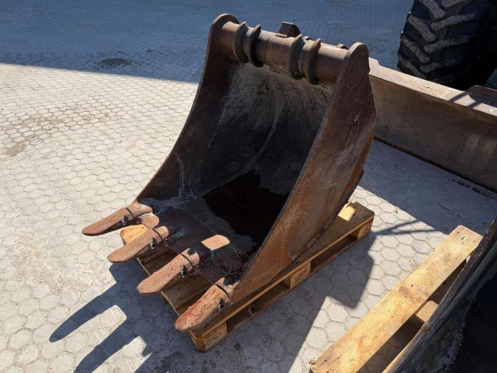 Liebherr A914 Compact Outriggers // Quick Coupler // 5x attachment Foto 20