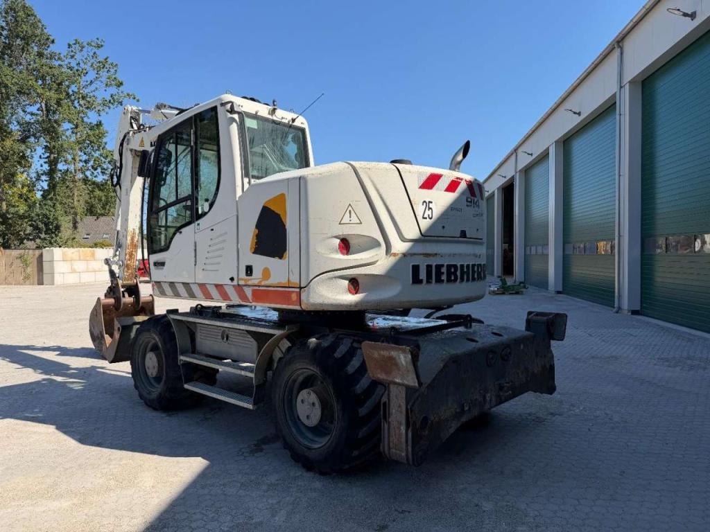 Liebherr A914 Compact Outriggers // Quick Coupler // 5x attachment Foto 7