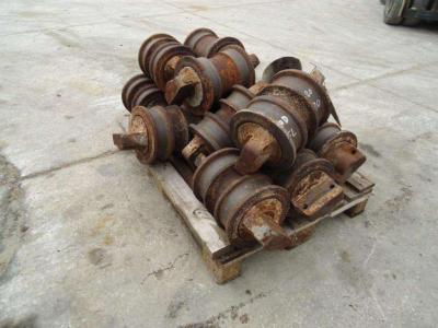 Rodillos inferiores para Fiat Allis FL20 - FD20 vendida por OLM 90 Srl