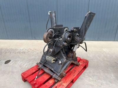 Verachtert CW40 Kantelkop / Kantelstuk / Tilting coupler / Sc vendida por Smitma B.V.