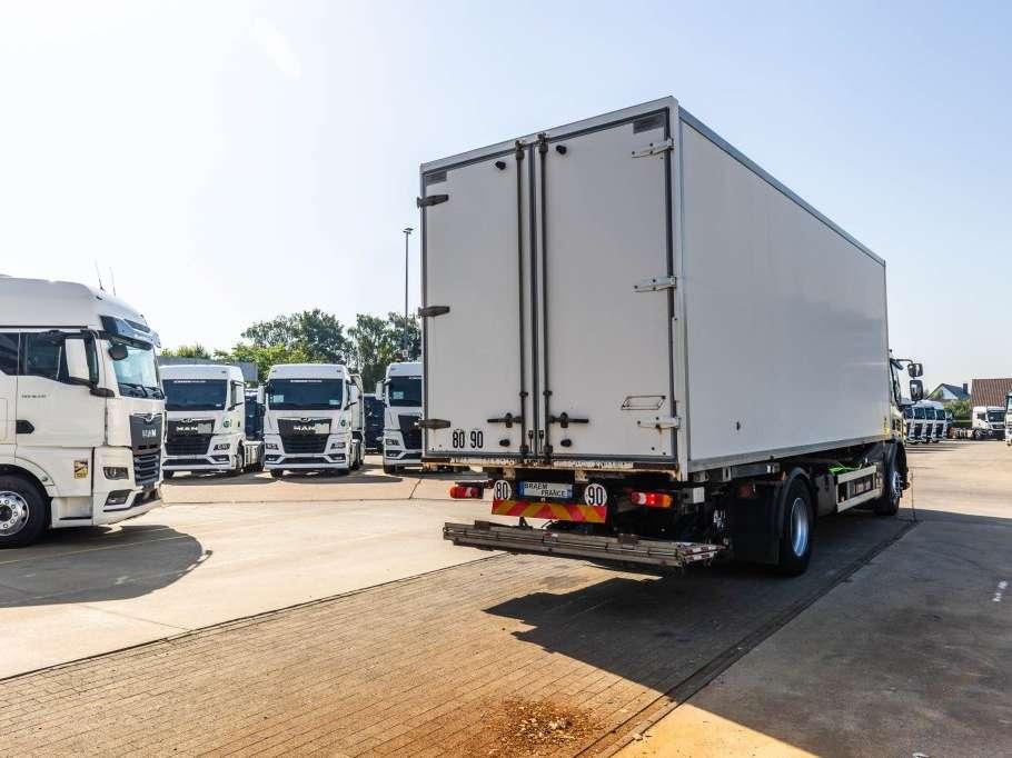 Renault D 320+HAYON BAR 2 T. Foto 5