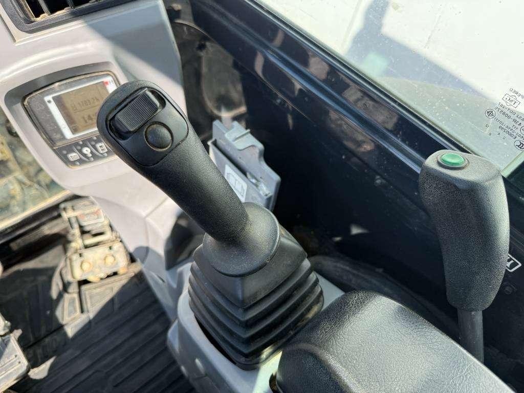 Kubota KX037-4 - Hammer Lines / Quick Coupler Foto 11