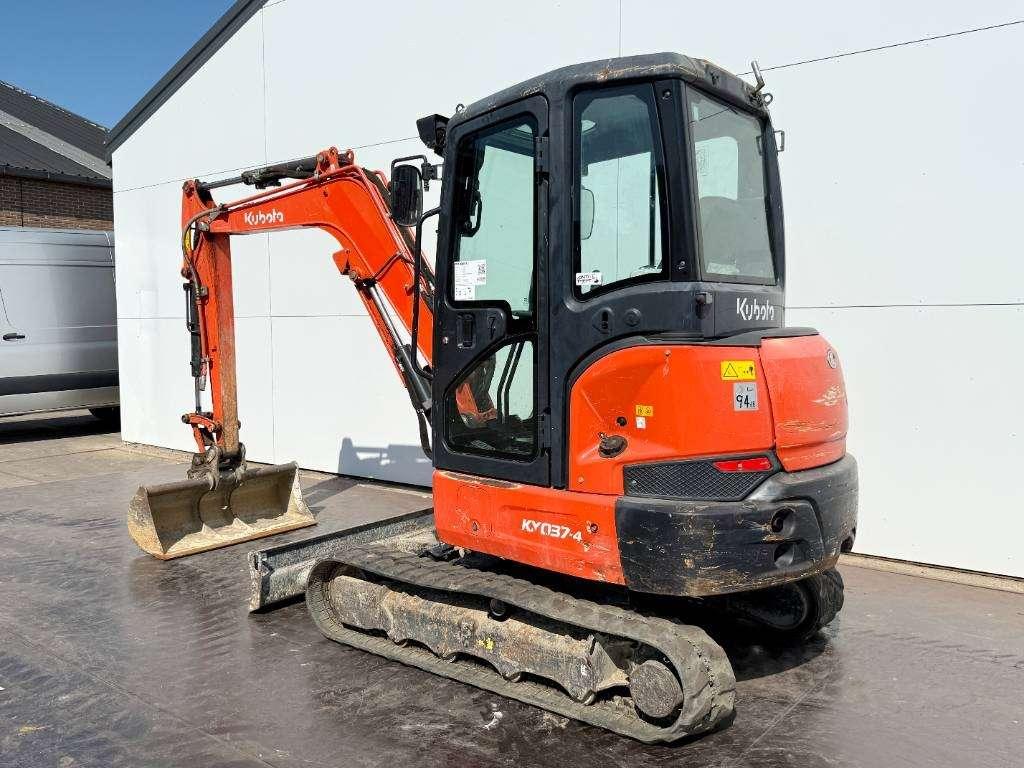 Kubota KX037-4 - Hammer Lines / Quick Coupler Foto 3