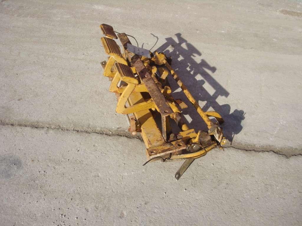 Pedalera para DOZER FL20 Foto 2