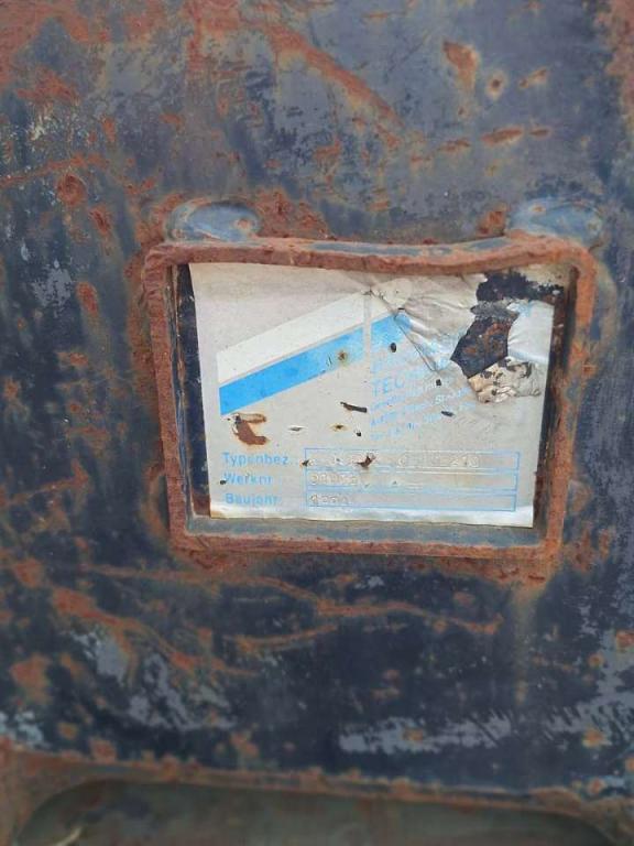 pin-on for 25-32 ton excavators Attachment plate Foto 7