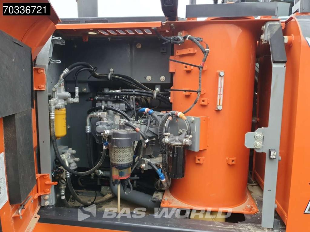 Hitachi ZX130 LCN-7 5 Buckets Foto 28