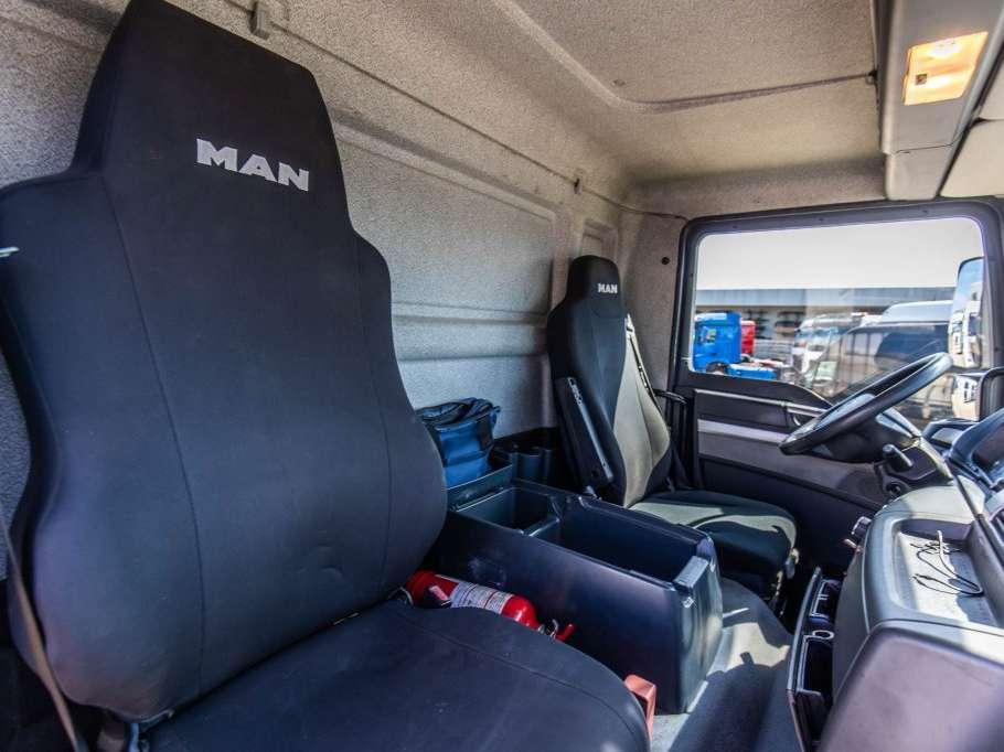 Man TGM 18.340 4X4 + CM 12.000L+4COMP. Foto 23