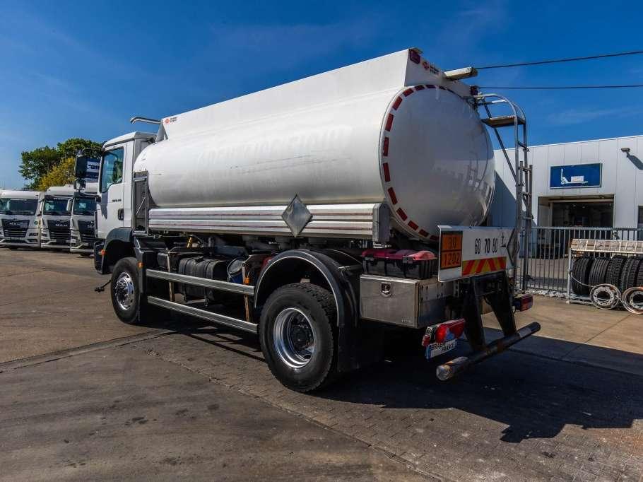 Man TGM 18.340 4X4 + CM 12.000L+4COMP. Foto 6