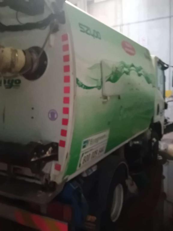 Isuzu SZ400 Foto 3