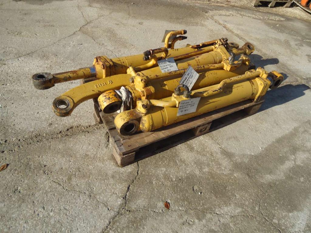 Cilndro de levantamiento para Fiat Allis FL10C Foto 4