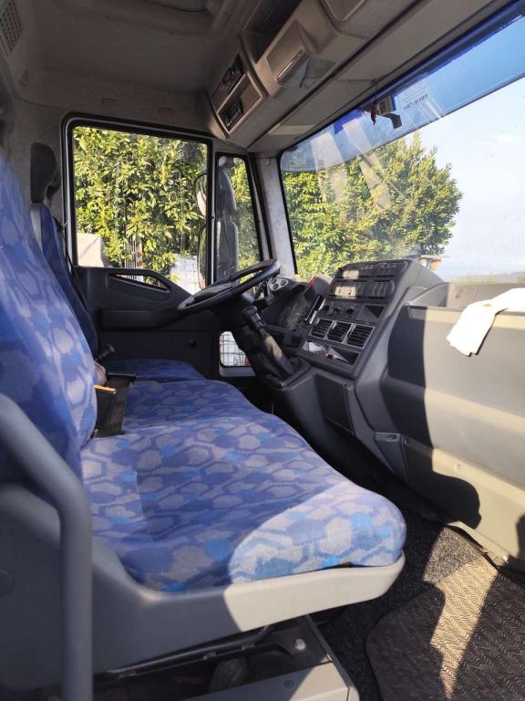 Iveco EUROCARGO ML100E22 Foto 18