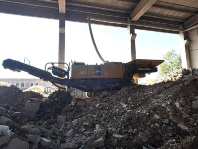 Komatsu BR380JG-1 Foto 1
