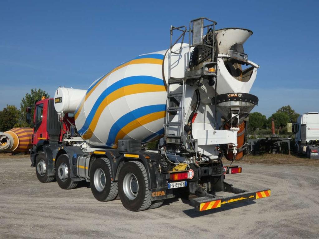 Iveco TRAKKER 450 Foto 7
