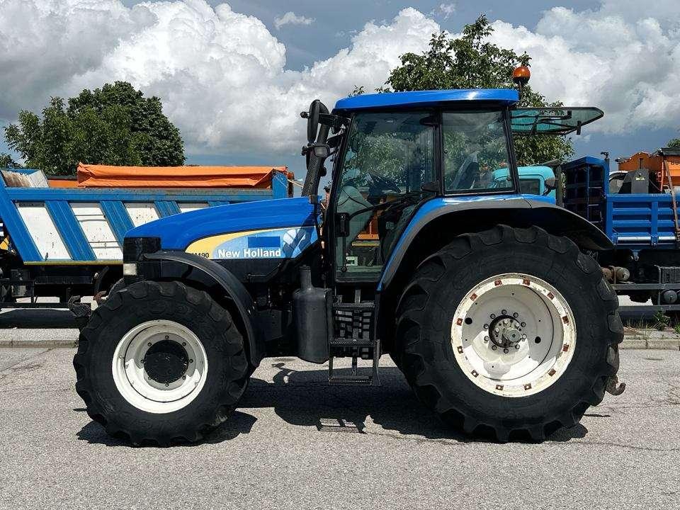 New Holland TM190 4X4 Foto 2