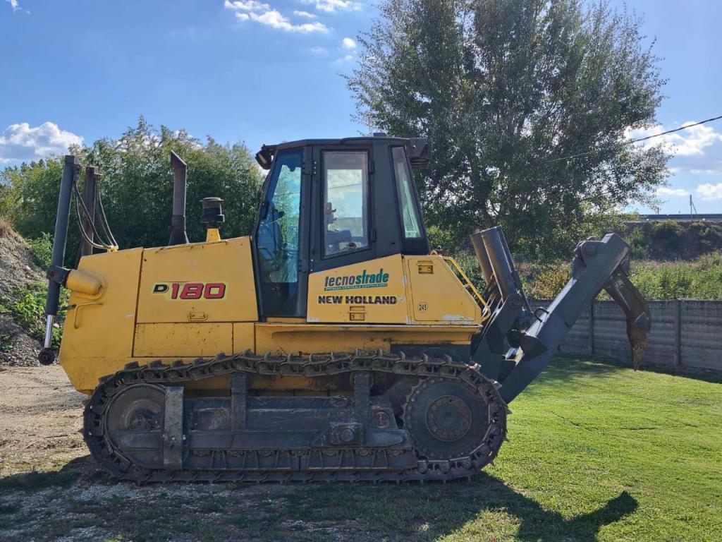 Fiat Hitachi D 180 PS Foto 1