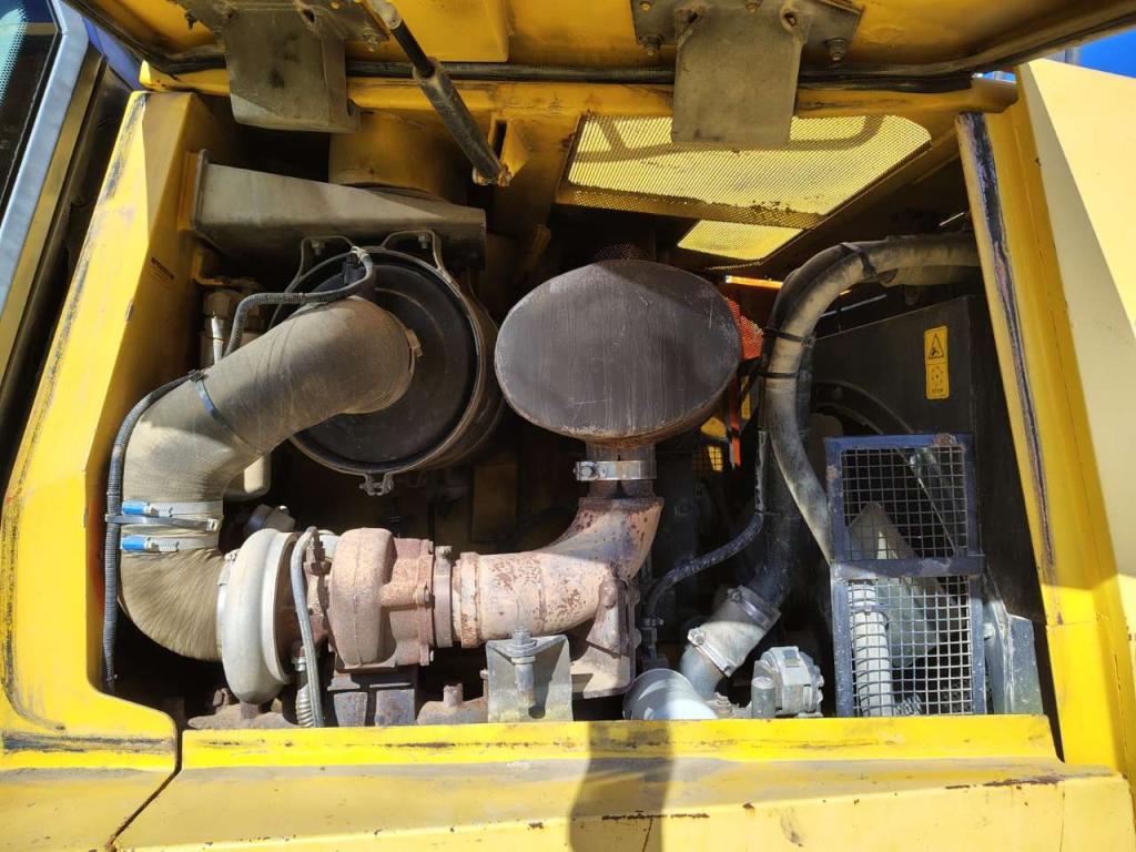 Fiat Hitachi D 180 PS Foto 10
