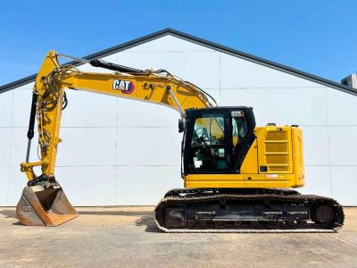 Caterpillar 325 07B Next Gen - GPS SYSTEM / Rear + Side Camera vendida por Boss Machinery
