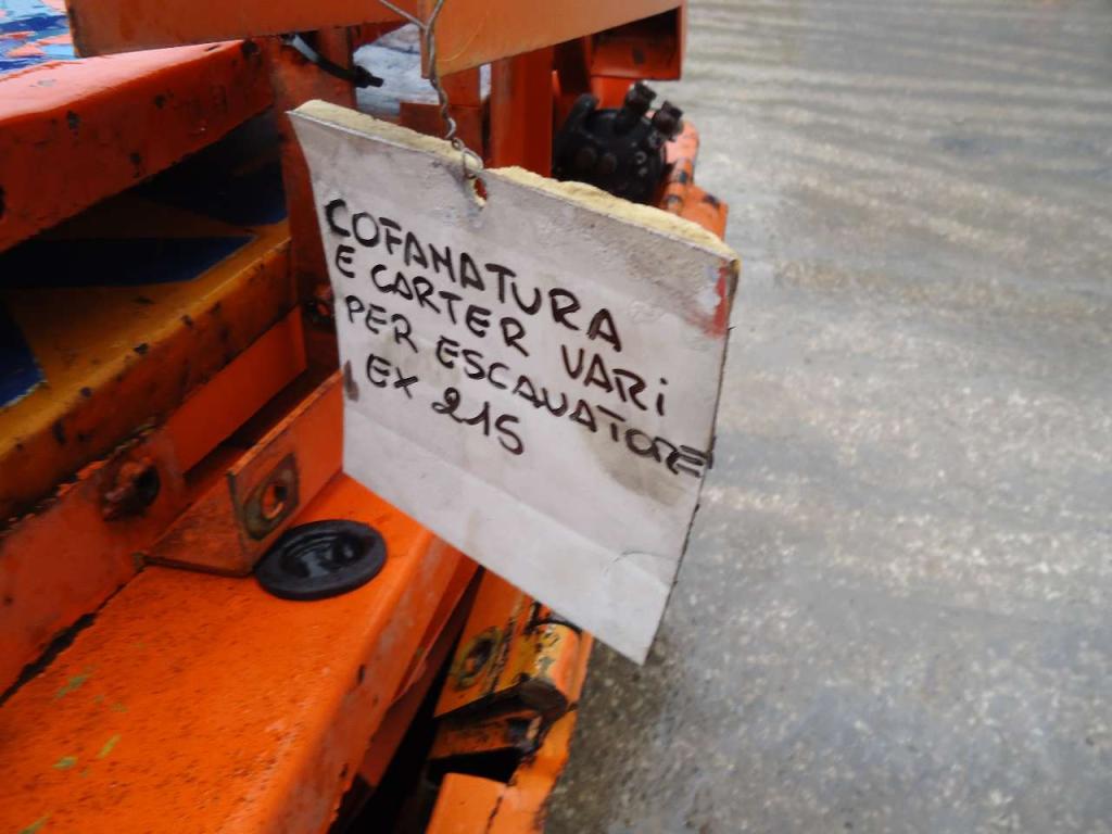 Capó y panel de carrocería para Fiat Hitachi EX215 Foto 7