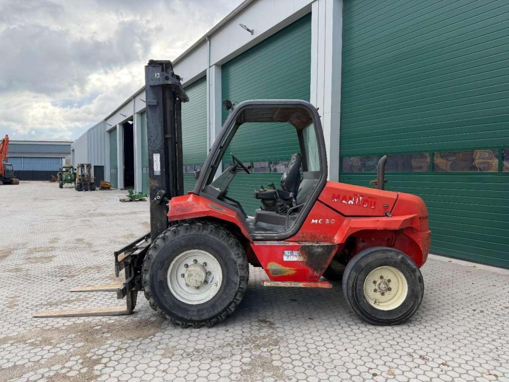 Manitou MC30 MANUAL GEARBOX Foto 3