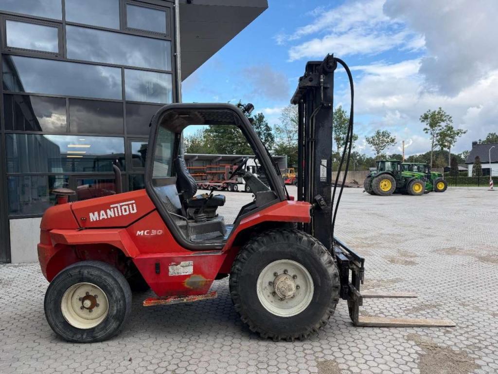 Manitou MC30 MANUAL GEARBOX Foto 4
