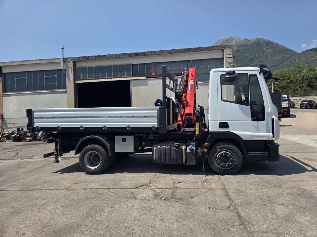 Iveco EUROCARGO 120-190L Foto 9