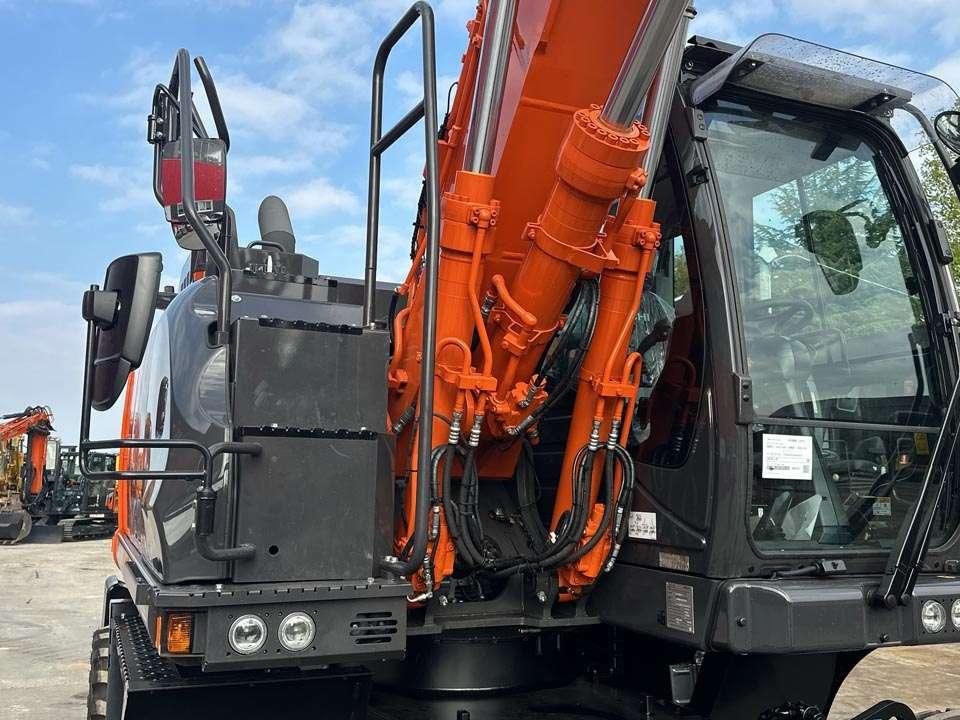 Hitachi ZX175 WT-7 Foto 12