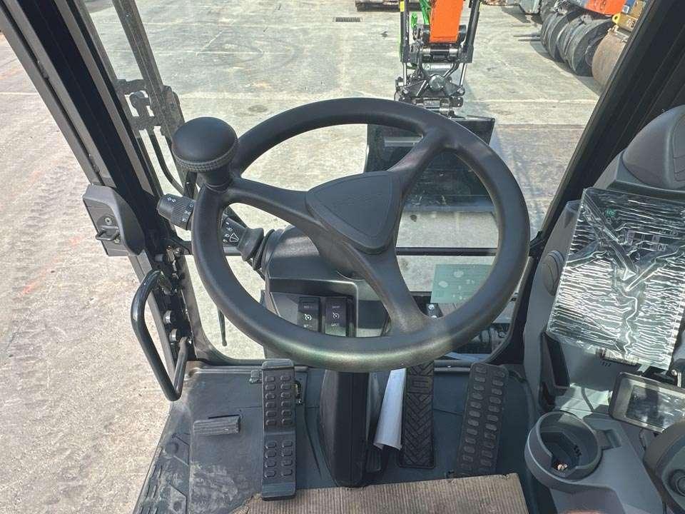 Hitachi ZX175 WT-7 Foto 21