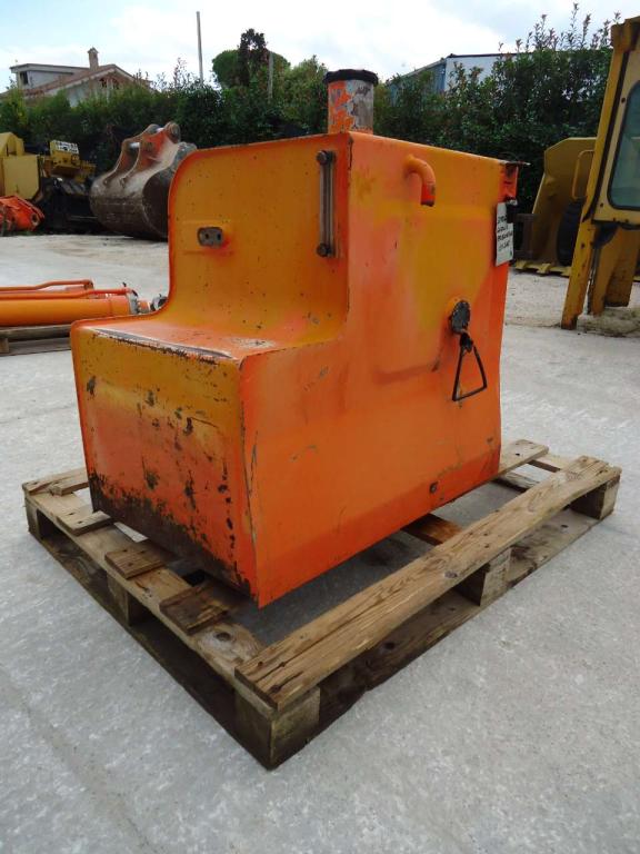 Depósito para gasóleo para Fiat Hitachi EX215 Foto 2