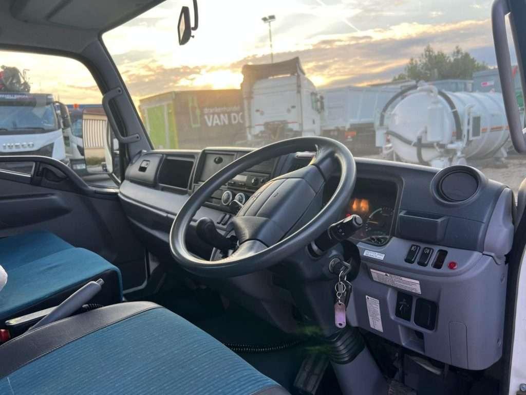 Mitsubishi FUSO 7C15 SCARRABILE NUOVO Foto 9