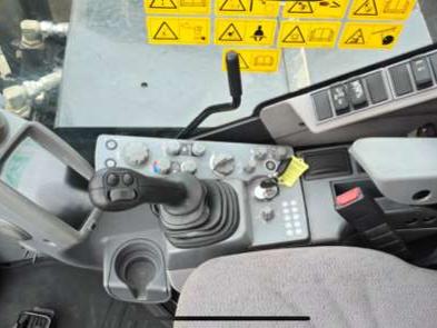 Hitachi Zaxis 85 USB-5 braccio triplice Foto 7