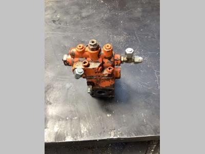 Válvula servoaccionada para Hitachi ZX 135-5 vendida por Massucco T. Srl Area Ricambi