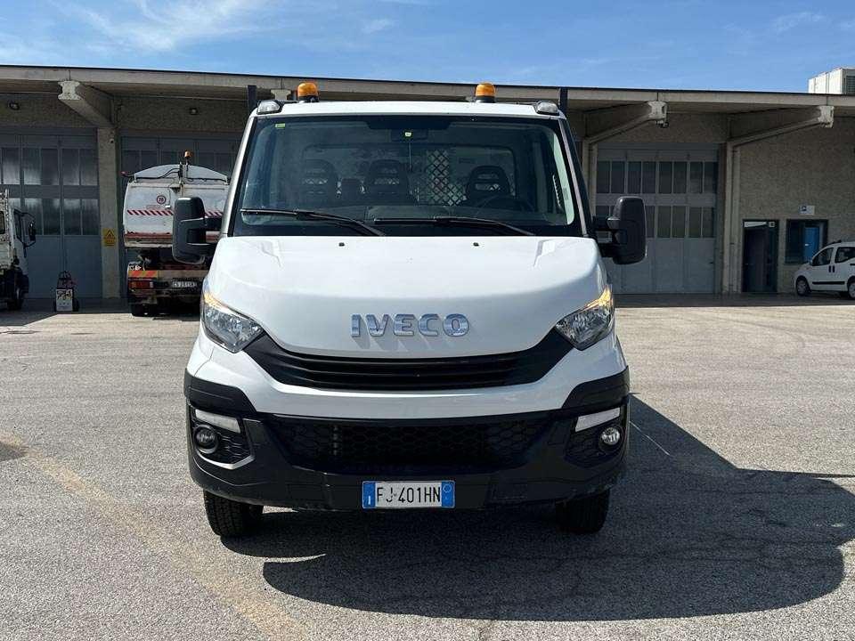 Iveco DAILY 35-140 4x2 Foto 17
