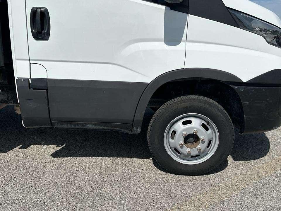 Iveco DAILY 35-140 4x2 Foto 9