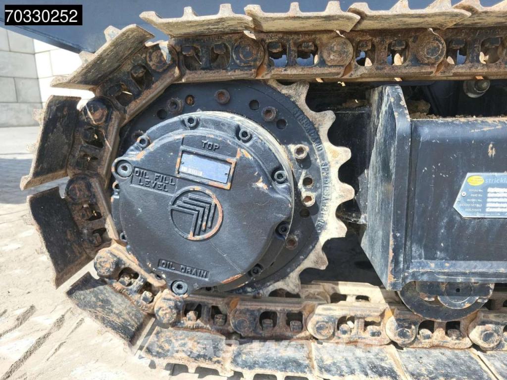 Barford 750J CAT C4.4 Engine Foto 26