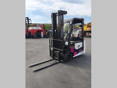 EP Equipment TVL201 vendida por Uni.Trucks Srl