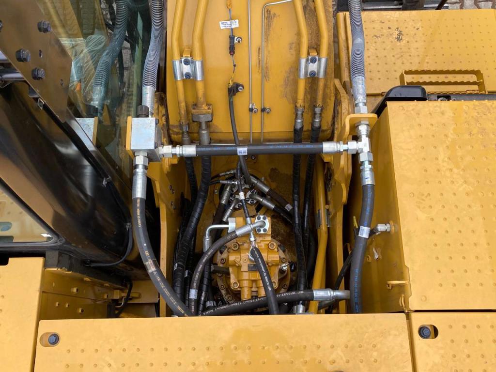 Caterpillar 323D3 Foto 25