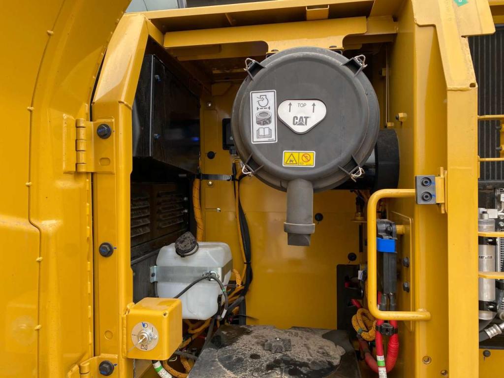 Caterpillar 323D3 Foto 27