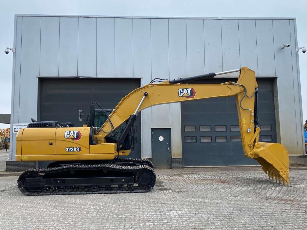 Caterpillar 323D3 Foto 6
