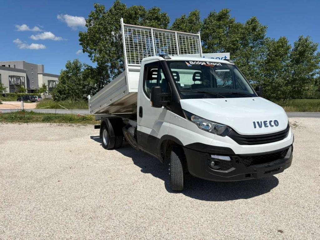 Iveco DAILY 35C14 EURO 6 - 90.000KM Foto 6