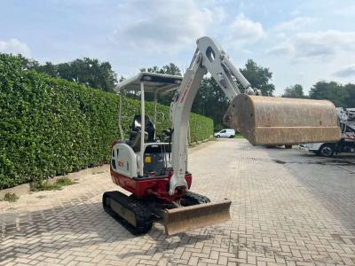 Takeuchi TB216 vendida por General Car Srl