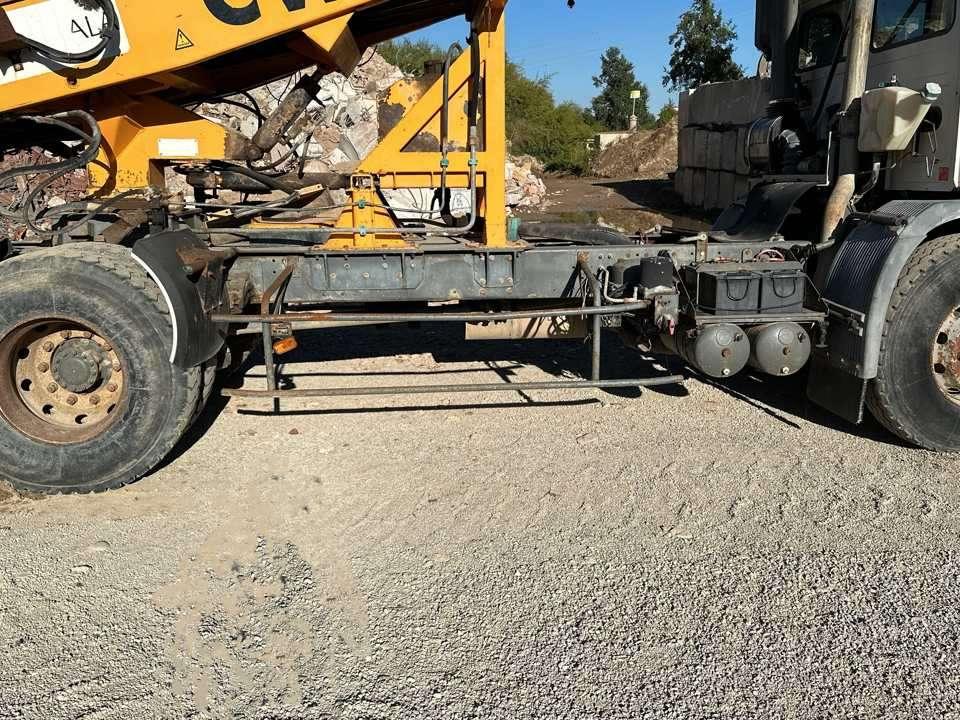 Volvo FL619 4X2 Foto 8