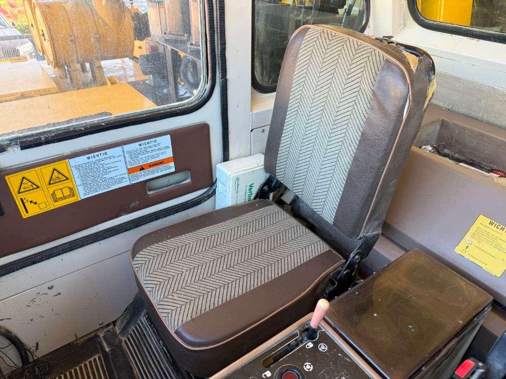 Komatsu HD605-5 - Automatic Greasing / Camera Foto 12