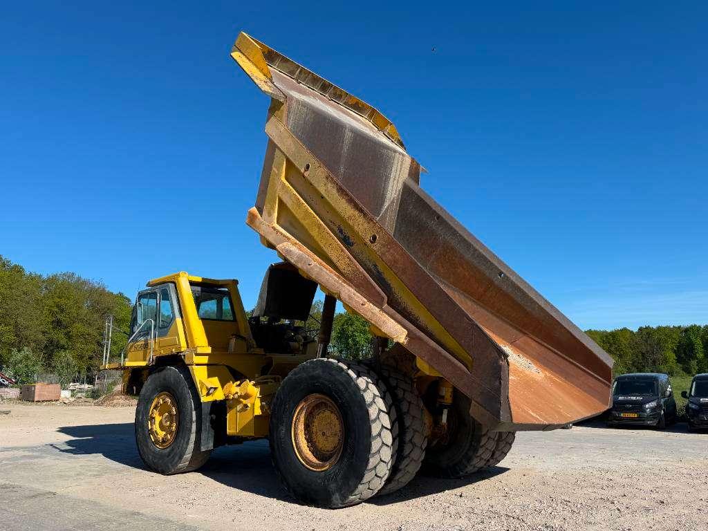 Komatsu HD605-5 - Automatic Greasing / Camera Foto 16