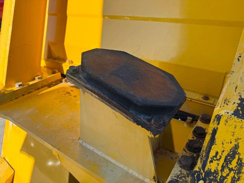 Komatsu HD605-5 - Automatic Greasing / Camera Foto 22
