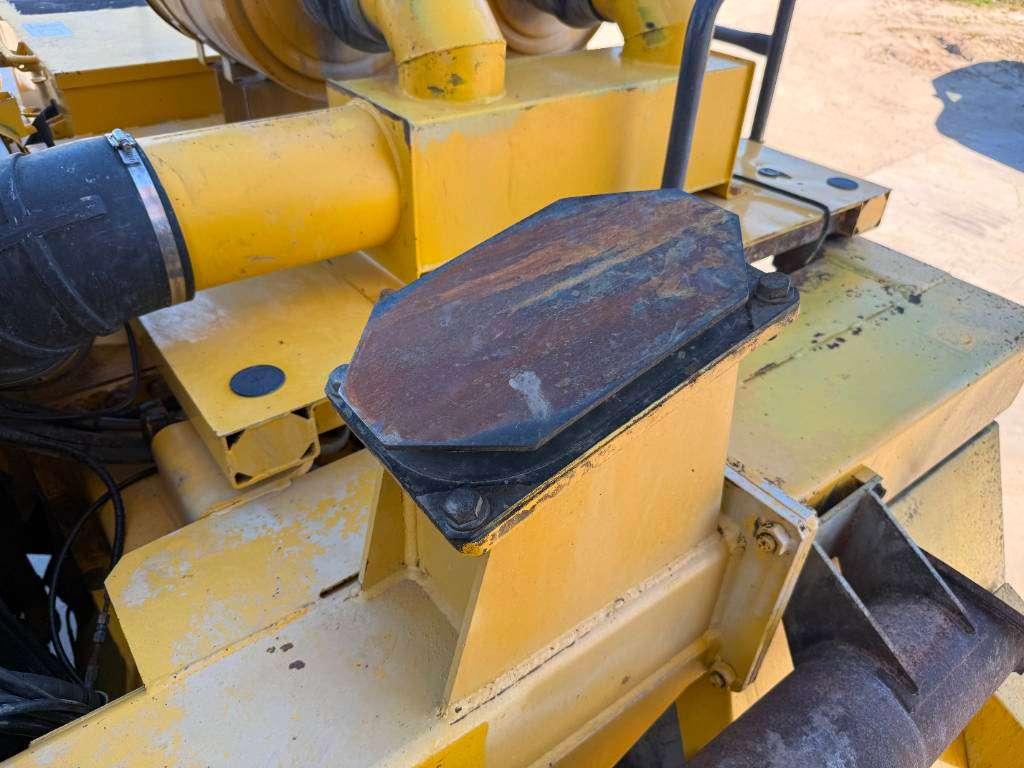 Komatsu HD605-5 - Automatic Greasing / Camera Foto 23