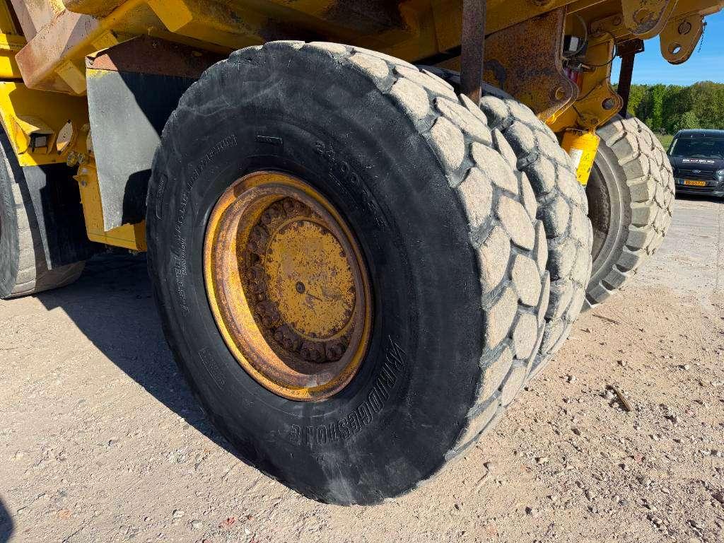 Komatsu HD605-5 - Automatic Greasing / Camera Foto 27