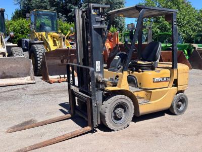 Caterpillar DP25K vendida por G.M. Service srl